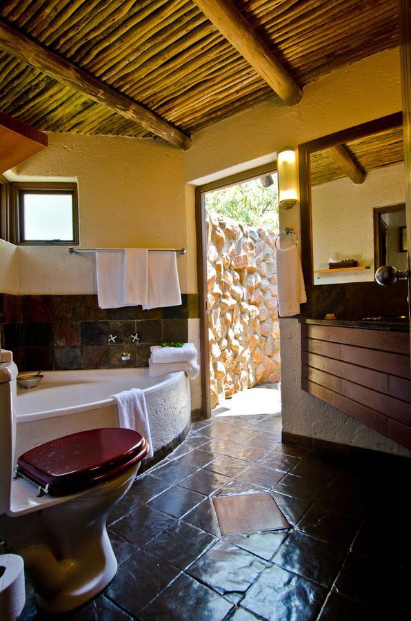 Tau Game Lodge محميّة ماديكوي الطبيعيّة للطرائد المظهر الخارجي الصورة