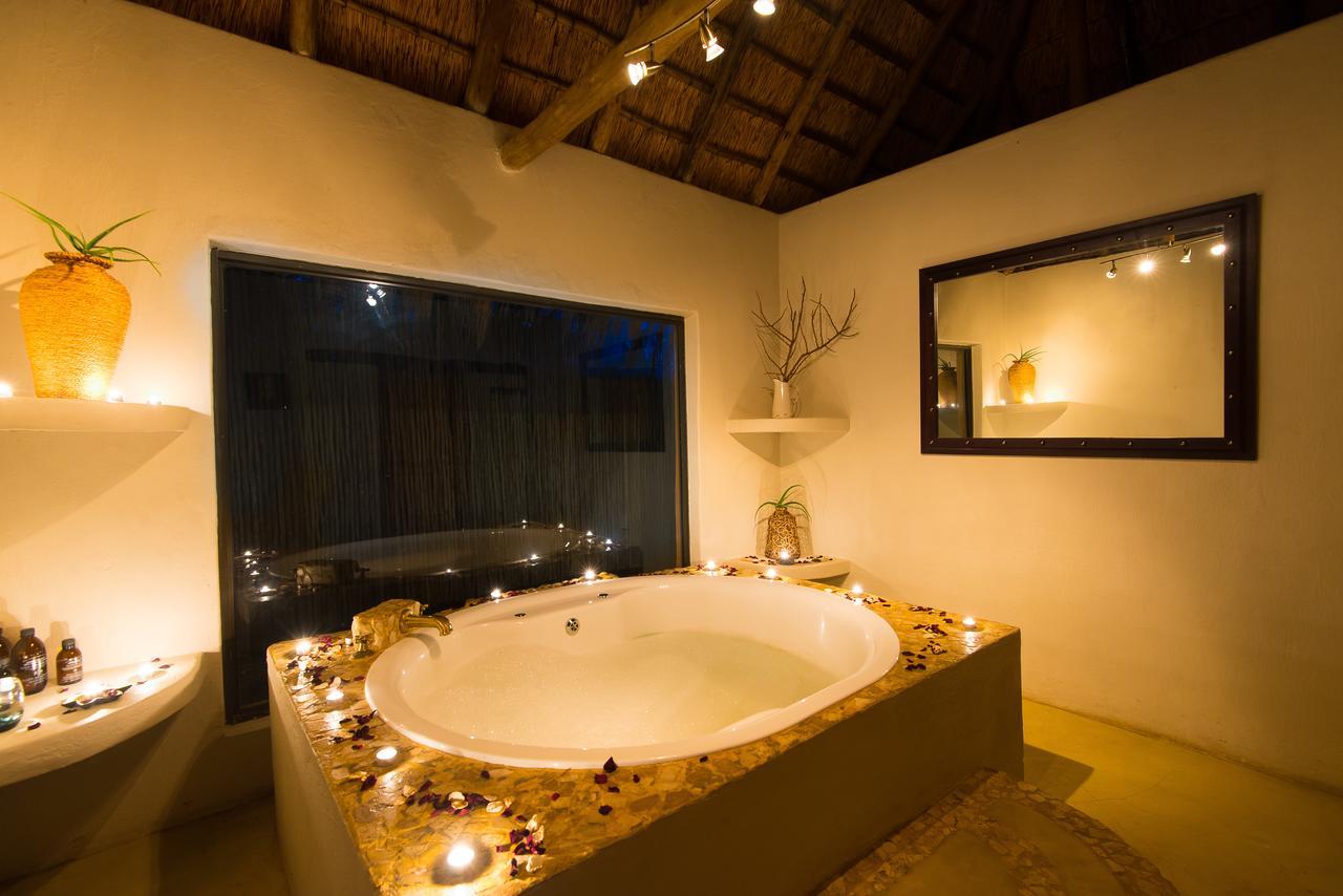 Tau Game Lodge محميّة ماديكوي الطبيعيّة للطرائد المظهر الخارجي الصورة